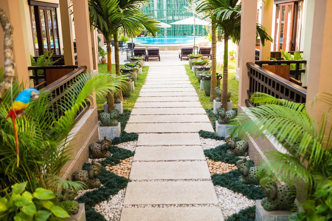 Ang Thong Hotel Luang Prabang Exterior photo