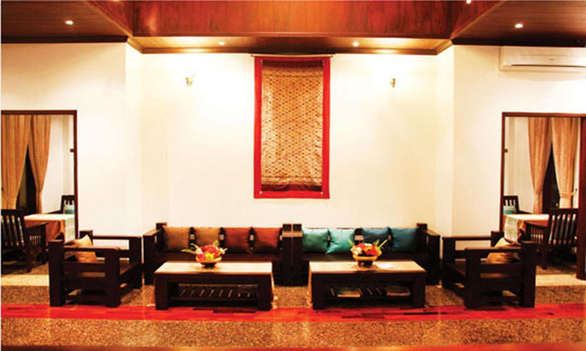 Ang Thong Hotel Luang Prabang Exterior photo