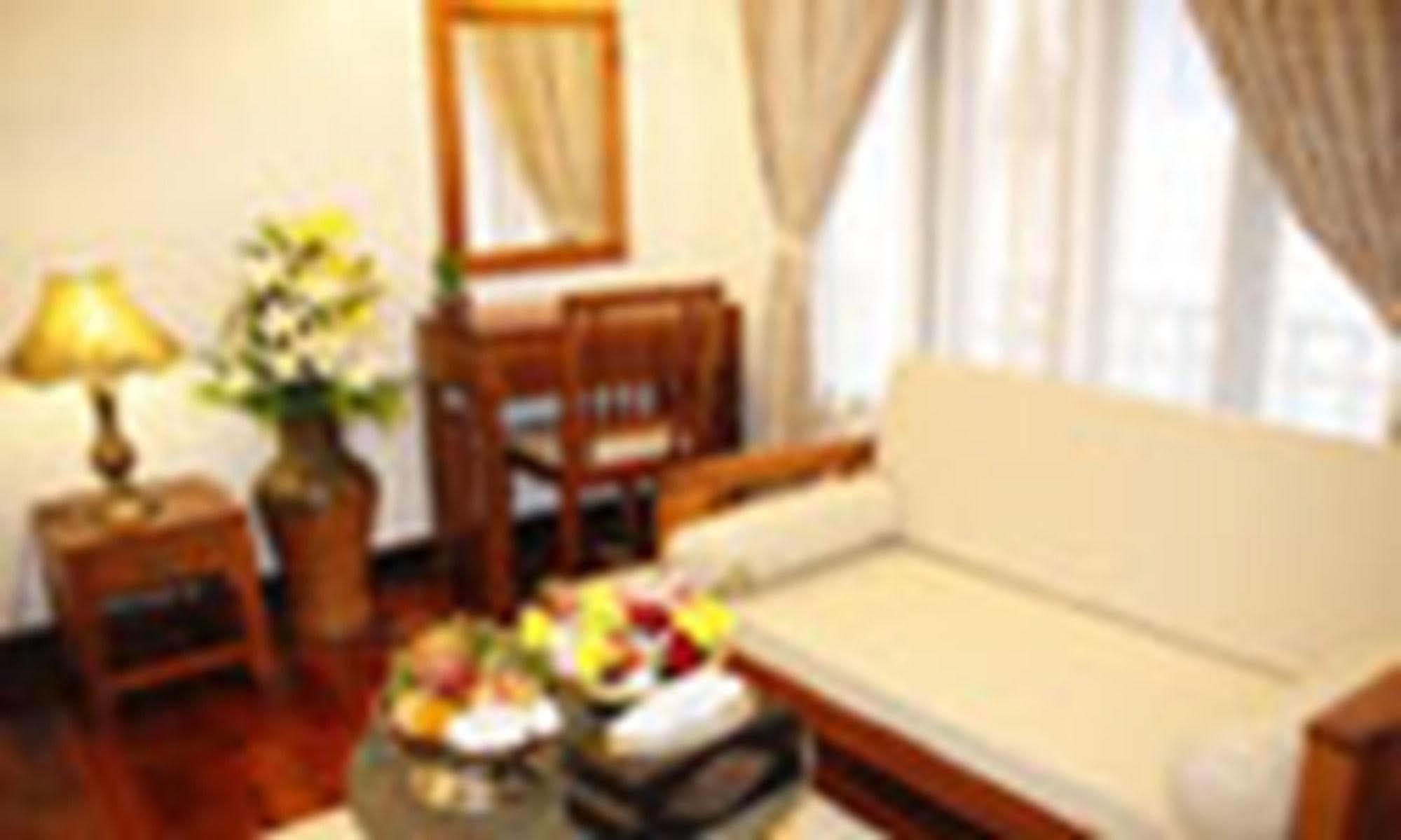 Ang Thong Hotel Luang Prabang Exterior photo