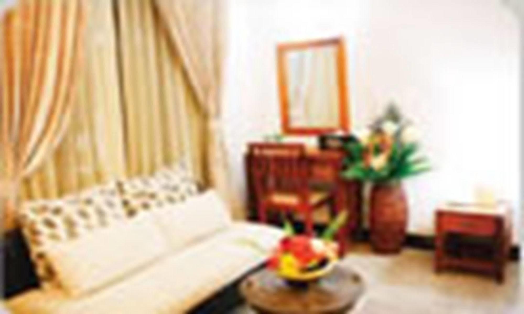 Ang Thong Hotel Luang Prabang Exterior photo