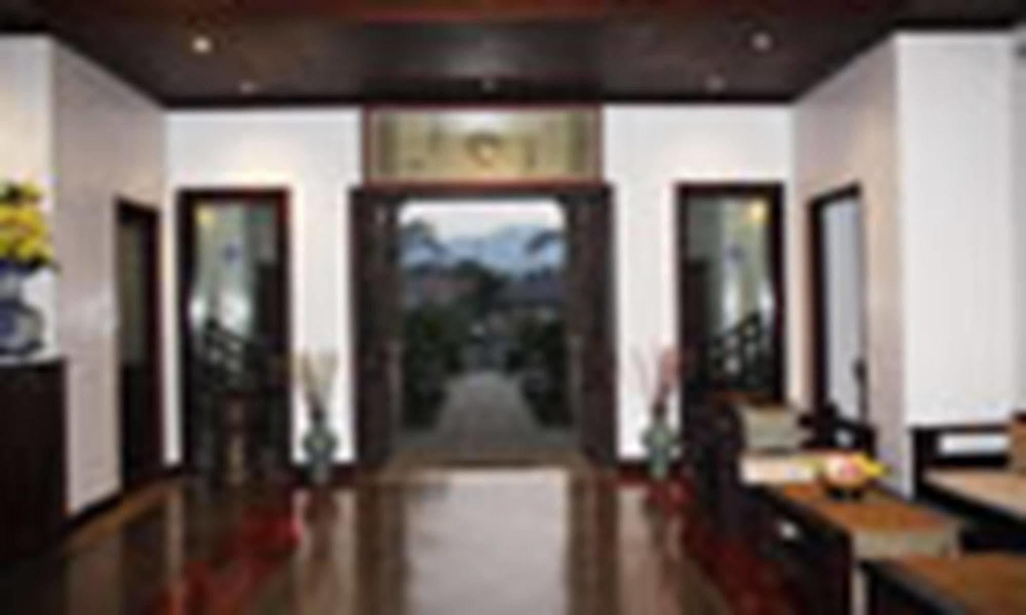 Ang Thong Hotel Luang Prabang Exterior photo